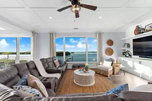 2059 N Pointe Alexis Dr, Tarpon Springs, FL 34689 - Photo 16