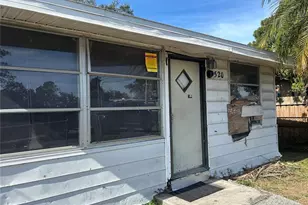 5520 35th Way N, Saint Petersburg, FL 33714 - Photo 1