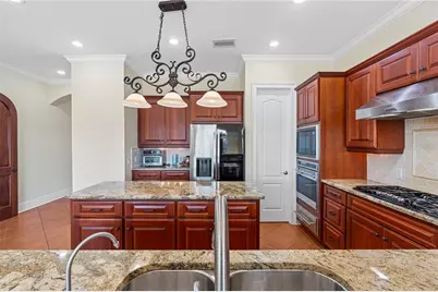 3952 Versailles Drive, Tampa, FL 33634 - Photo 26