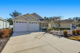 37438 Picketts Mill Ave, Zephyrhills, FL 33542 - Photo 1