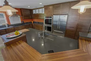 272 Shore Dr, Palm Harbor, FL 34683 - Photo 20