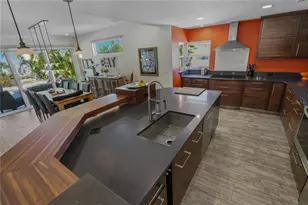 272 Shore Dr, Palm Harbor, FL 34683 - Photo 6
