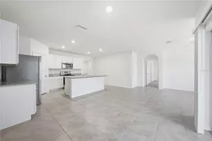 32597 Kobuk Valley Ave, Wesley Chapel, FL 33543 - Photo 6