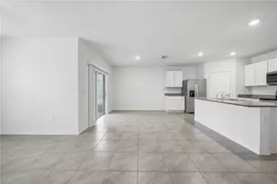 32597 Kobuk Valley Ave, Wesley Chapel, FL 33543 - Photo 8