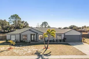 12004 Colonial Estates Ln, Riverview, FL 33579 - Photo 2