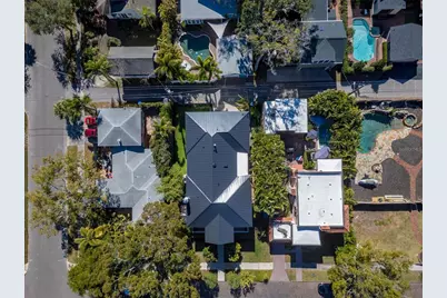 446 16th Avenue NE, Saint Petersburg, FL 33704 - Photo 4