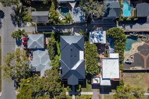 446 16th Ave NE, Saint Petersburg, FL 33704 - Photo 4