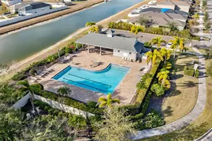 7746 Sunshine Bridge Ave, Gibsonton, FL 33534 - Photo 38