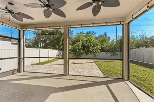 7746 Sunshine Bridge Ave, Gibsonton, FL 33534 - Photo 32