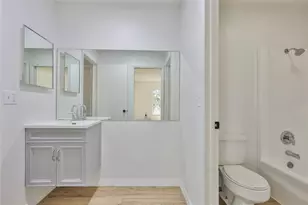 14805 Lake Forest Dr, Lutz, FL 33559 - Photo 20