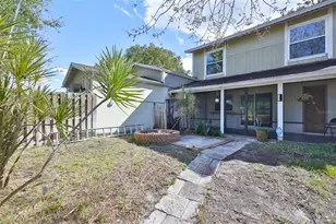 14805 Lake Forest Dr, Lutz, FL 33559 - Photo 32