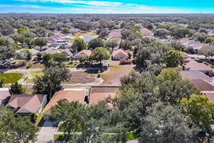 10411 Hunters Haven Blvd, Riverview, FL 33578 - Photo 24