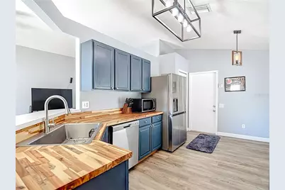 10411 Hunters Haven Boulevard, Riverview, FL 33578 - Photo 12