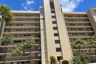 2618 Cove Cay Dr, Clearwater, FL 33760 - Photo 2