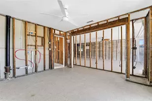 14555 N Bayshore Dr, Madeira Beach, FL 33708 - Photo 16