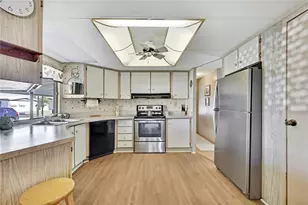 3141 Nantucket Dr, Holiday, FL 34690 - Photo 6