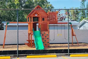 7519 Pitch Pine Cir, Tampa, FL 33617 - Photo 4