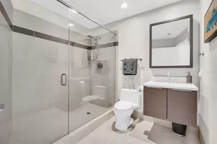 175 1st St S, Saint Petersburg, FL 33701 - Photo 32