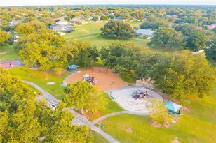 2558 Brimhollow Dr, Valrico, FL 33596 - Photo 68