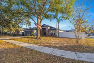 2558 Brimhollow Dr, Valrico, FL 33596 - Photo 54