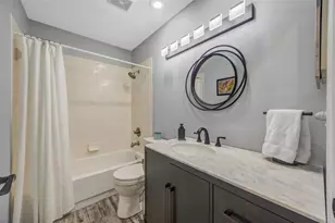 2558 Brimhollow Dr, Valrico, FL 33596 - Photo 14