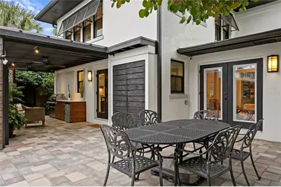 656 16th Avenue NE, Saint Petersburg, FL 33704 - Photo 16