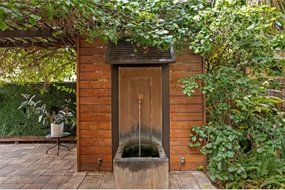 656 16th Avenue NE, Saint Petersburg, FL 33704 - Photo 22