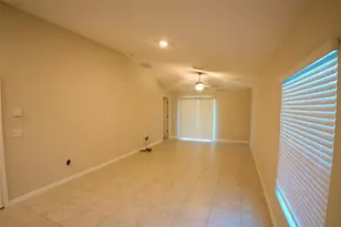 13351 Willow Bluestar Loop, Riverview, FL 33579 - Photo 8