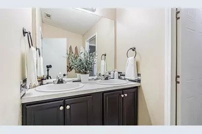 7029 Forbes Road, Zephyrhills, FL 33540 - Photo 36