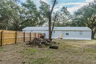 7029 Forbes Rd, Zephyrhills, FL 33540 - Photo 46