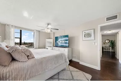 255 Dolphin Point #508, Clearwater Beach, FL 33767 - Photo 28