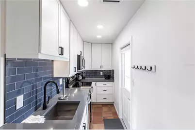 6020 Midnight Pass Road #48, Sarasota, FL 34242 - Photo 10