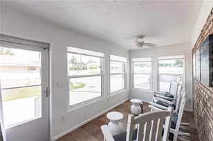 6020 Midnight Pass Rd, Sarasota, FL 34242 - Photo 6