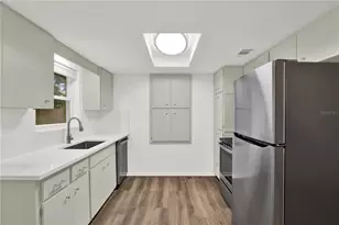 980 5th Ave NE, Largo, FL 33770 - Photo 8