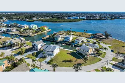 6424 Driftwood Drive, Hudson, FL 34667 - Photo 14