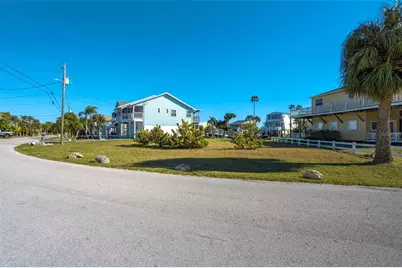 6424 Driftwood Drive, Hudson, FL 34667 - Photo 10