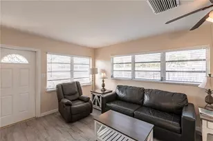 6020 Midnight Pass Rd, Sarasota, FL 34242 - Photo 4