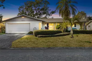 6801 15th St S, Saint Petersburg, FL 33705 - Photo 1