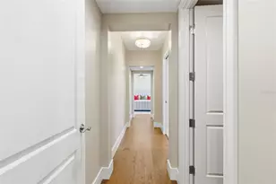 300 Beach Dr NE, Saint Petersburg, FL 33701 - Photo 18