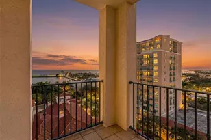 300 Beach Dr NE, Saint Petersburg, FL 33701 - Photo 8
