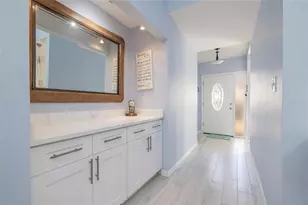 3055 Pelican Pl, Clearwater, FL 33762 - Photo 16