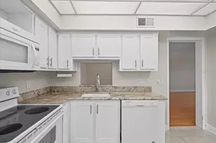 1503 Cordova Green, Seminole, FL 33777 - Photo 12