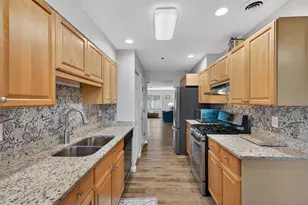 8186 Terrace Garden Dr N, Saint Petersburg, FL 33709 - Photo 16