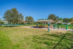 2359 Finlandia Ln, Clearwater, FL 33763 - Photo 30