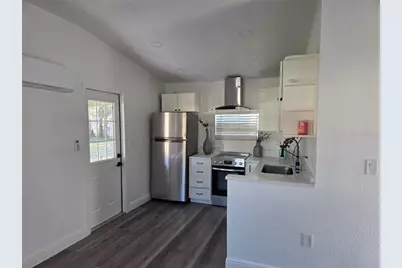 6405 Elliot Drive, Tampa, FL 33615 - Photo 4