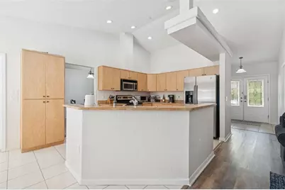 13970 NW Coronado Drive, Spring Hill, FL 34609 - Photo 32