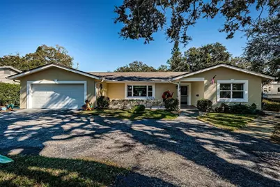 2015 Park Street N, Saint Petersburg, FL 33710 - Photo 1