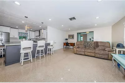 2015 Park Street N, Saint Petersburg, FL 33710 - Photo 8