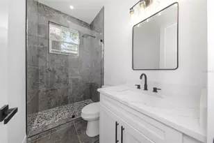 303 Archimedes St, Dunedin, FL 34698 - Photo 24