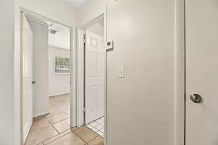 3753 141st Pl, Largo, FL 33771 - Photo 28